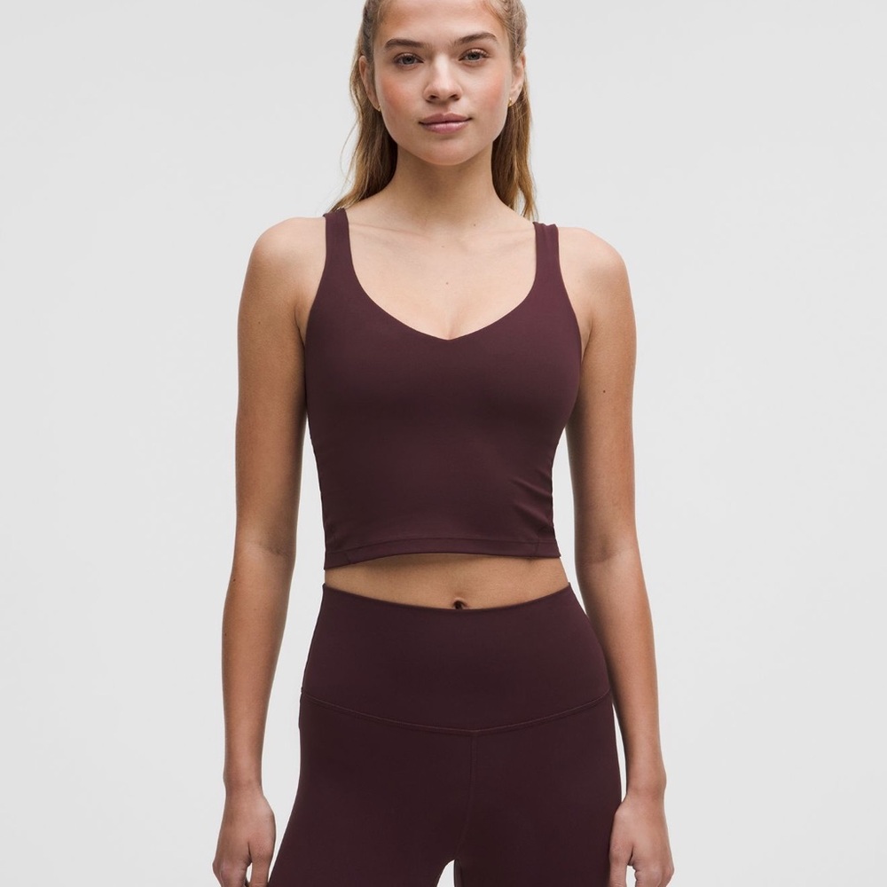 Align top Merlot size 8